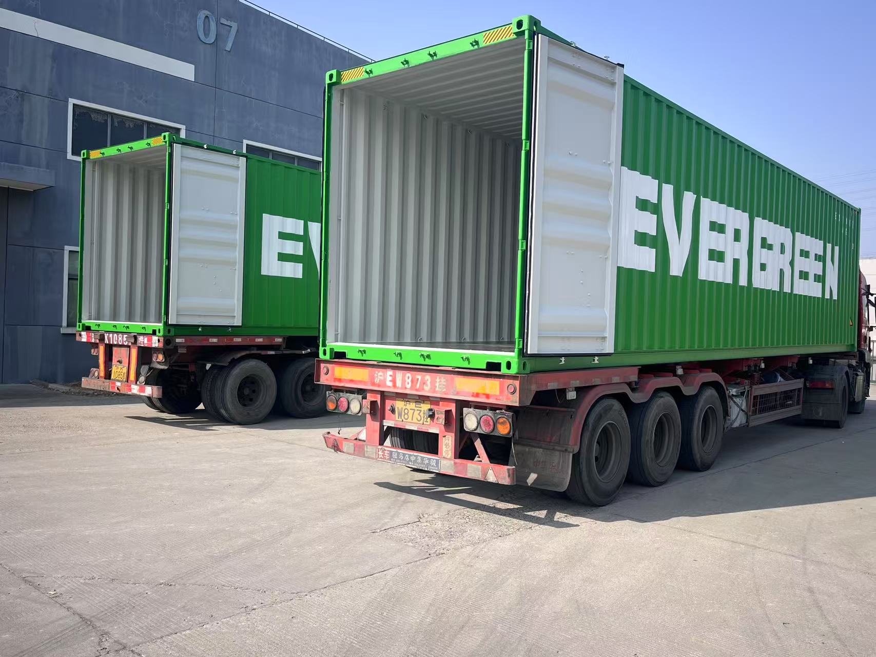 A-ZEN, 강력한 추진력과 흥미로운 혁신으로 2025년 시작